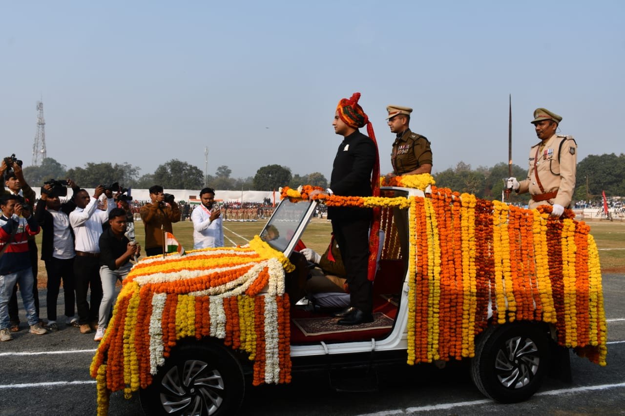 परेड से झांकियों तक, बालाघाट गणतंत्र दिवस समारोह बना चर्चा का केंद्र