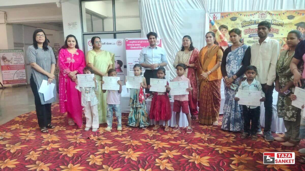 विद्यारंभ प्रमाण पत्र वितरण में रिकॉर्ड, 16 हजार बच्चों को मिली नई शुरुआत