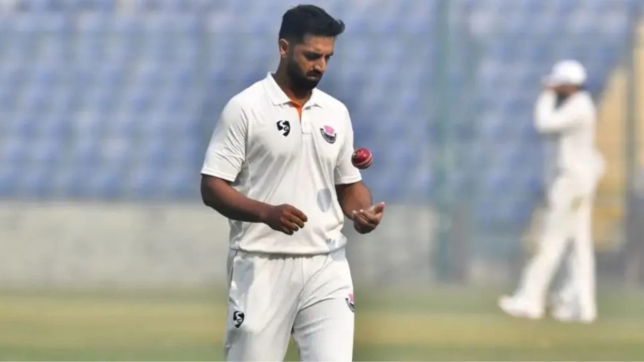 औकिब नबी को मिला बड़ा मौका, जसप्रीत बुमराह की जगह भारतीय टेस्ट टीम में पहली बार मिली एंट्री